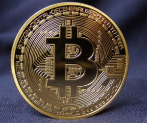 Первая криптовалюта Биткоин